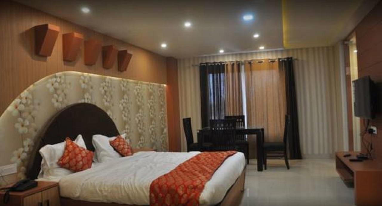 Hotel Bns International Sasaram Экстерьер фото